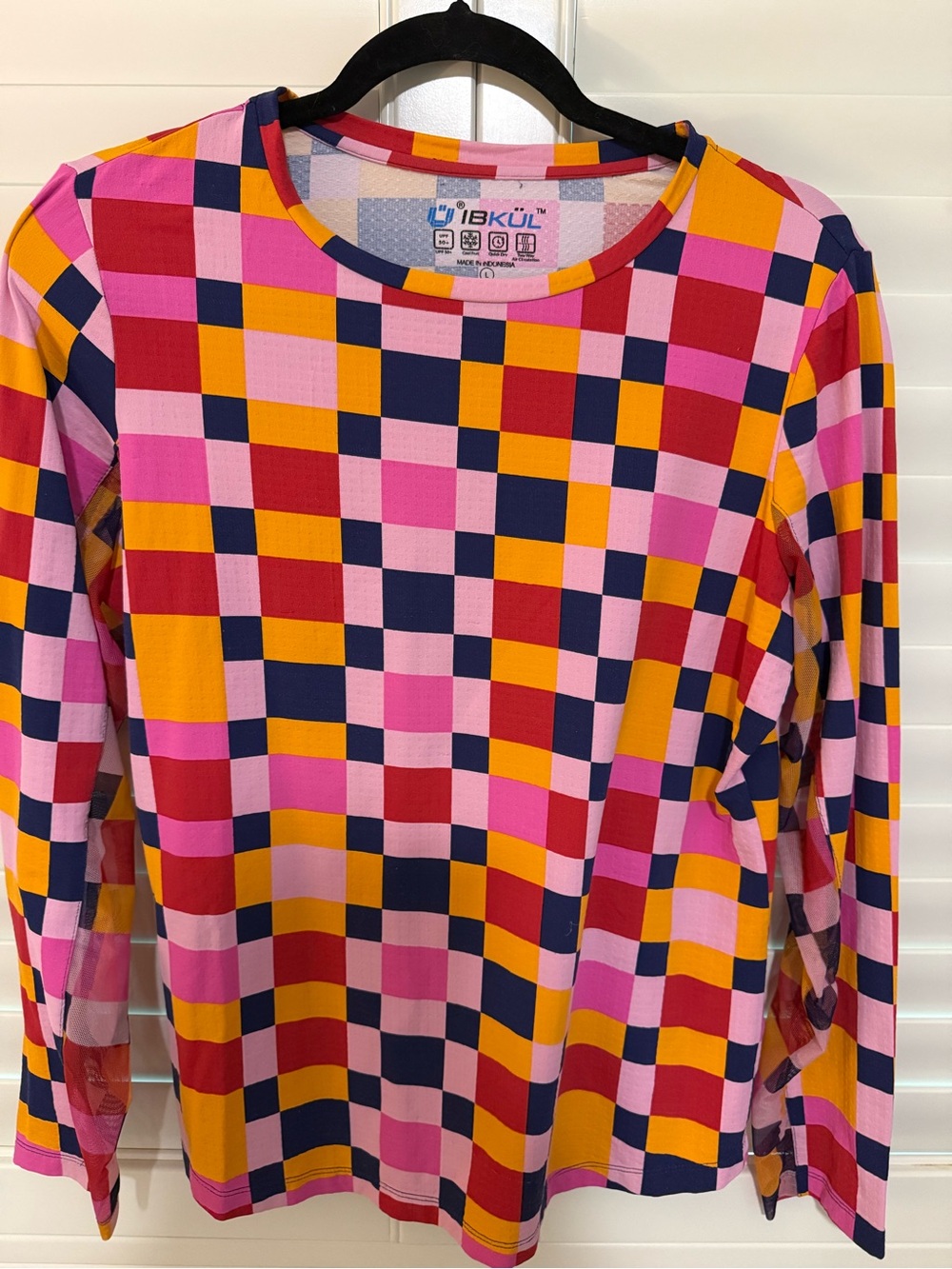 IBKUL Women's Pink Multi-Block Long Sleeve  Golf Tee  Navy & Gold Accents
